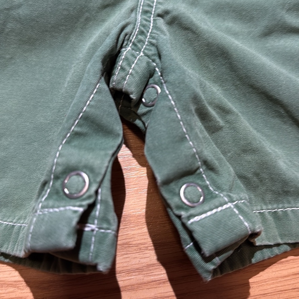 EUC BABY GAP OVERALLS SHORTS. 30-36 mos green - Picture 3 of 5